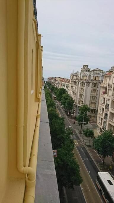 Lovely Refurbished Apartment Nice Bagian luar foto